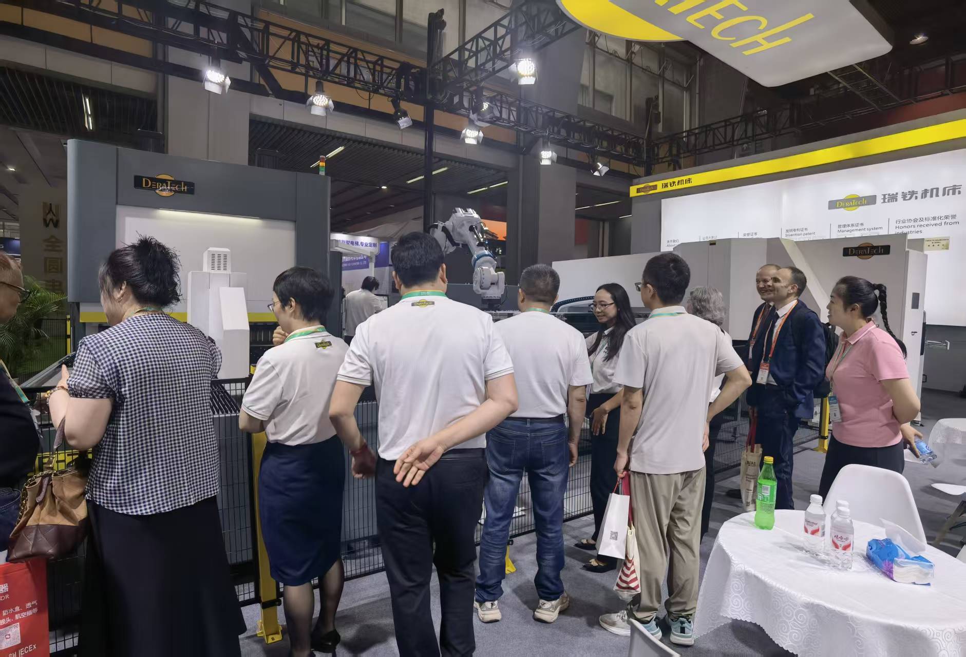 瑞鐵機(jī)床攜自動(dòng)化產(chǎn)線亮相2026國際電梯展，共探行業(yè)智造新方向